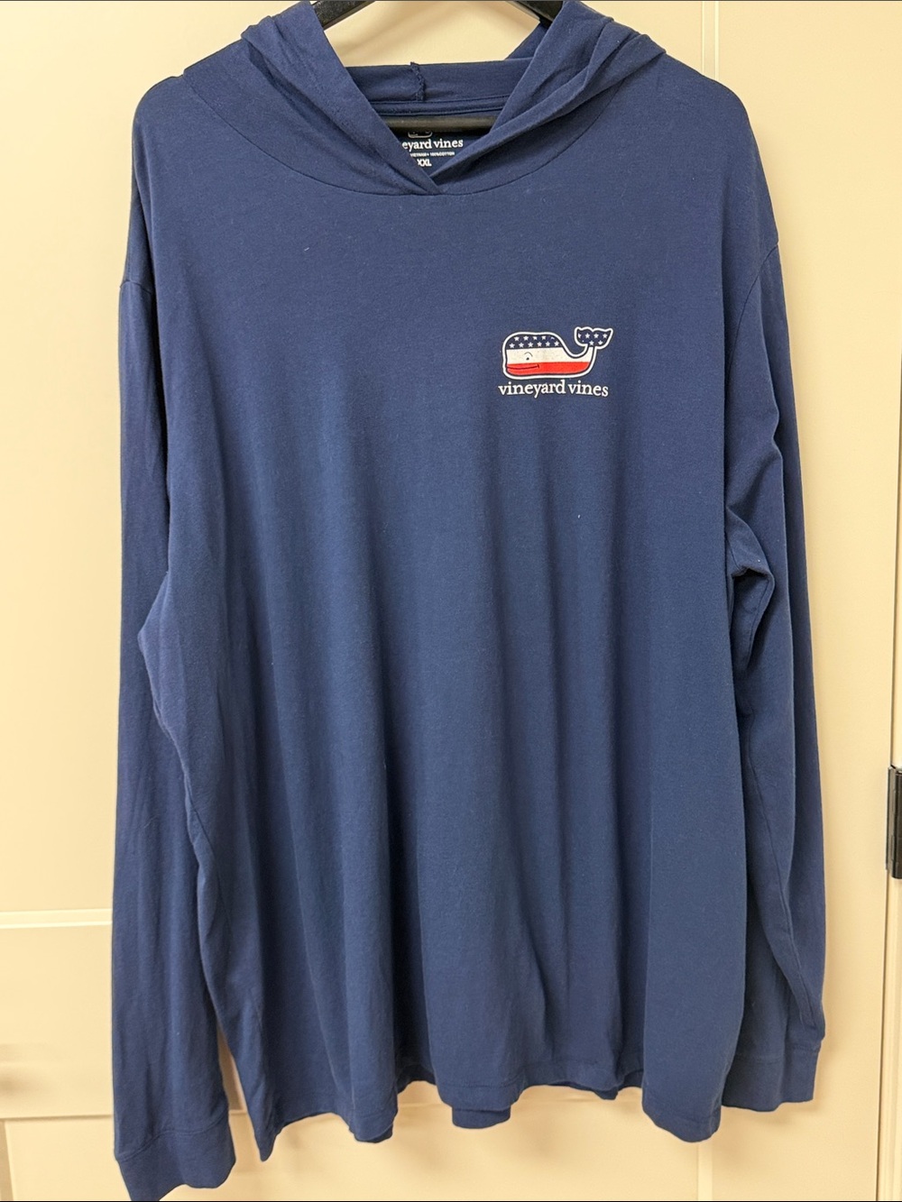 Vineyard Vines Navy Long-Sleeve Hoodie Tee with Whale Logo